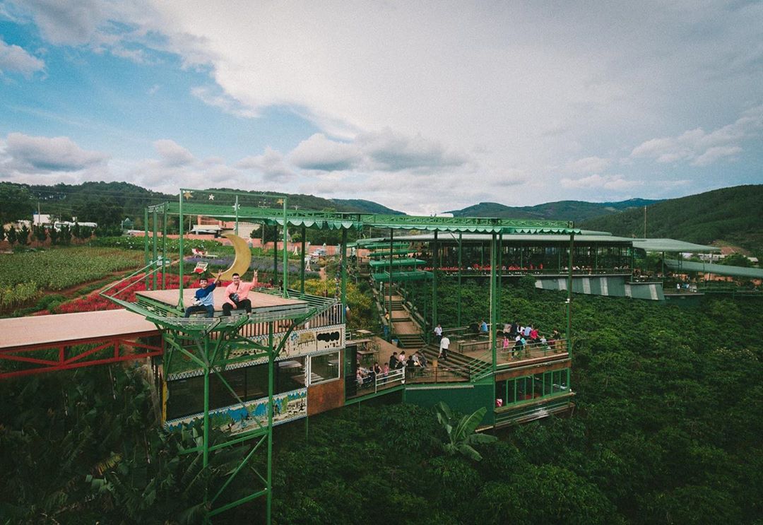 Mê Linh Coffee Garden có gì? View Tà Nung đáng ghé?